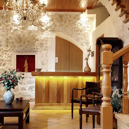 Leo Ξενοδοχείο