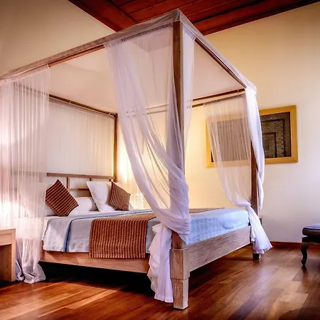 Leo Ξενοδοχείο 3*