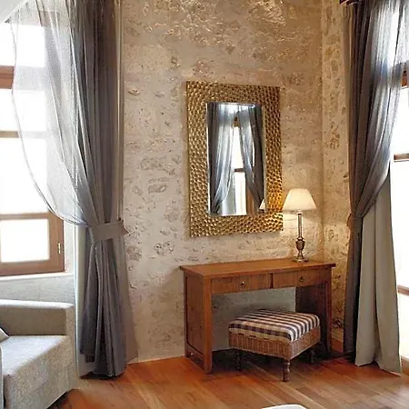 Hotel Leo