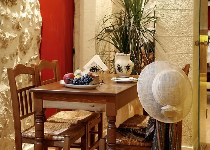 Leo 3* Rethymno (Crete)