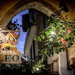 Hotel Leo