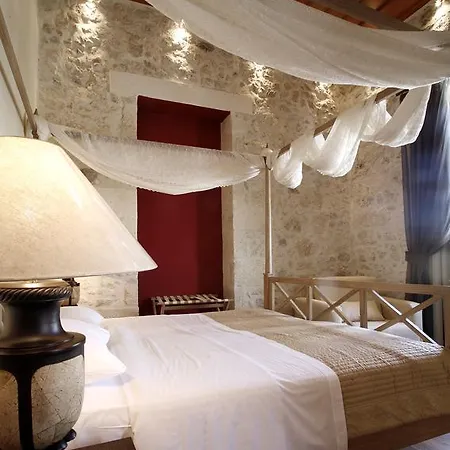 Leo Hotel 3*