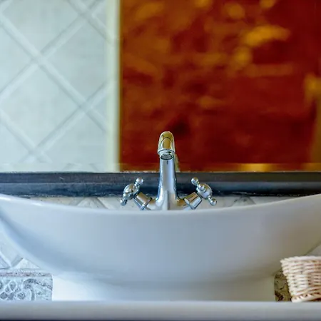 Leo Hotel Rethymno