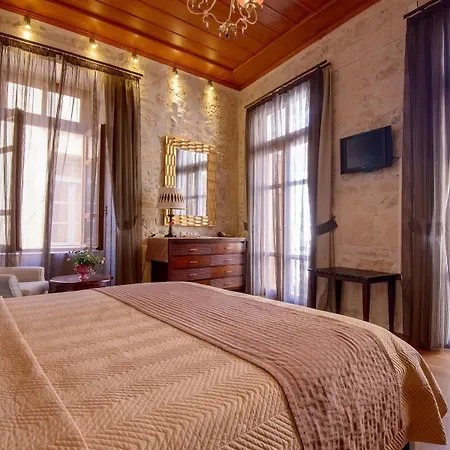 Leo Hotel 3*